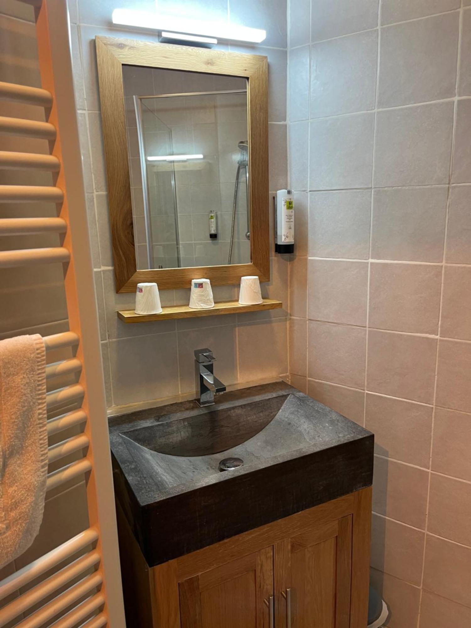 Logis Le Chalet Saint-Maurice-en-Trièves Zewnętrze zdjęcie