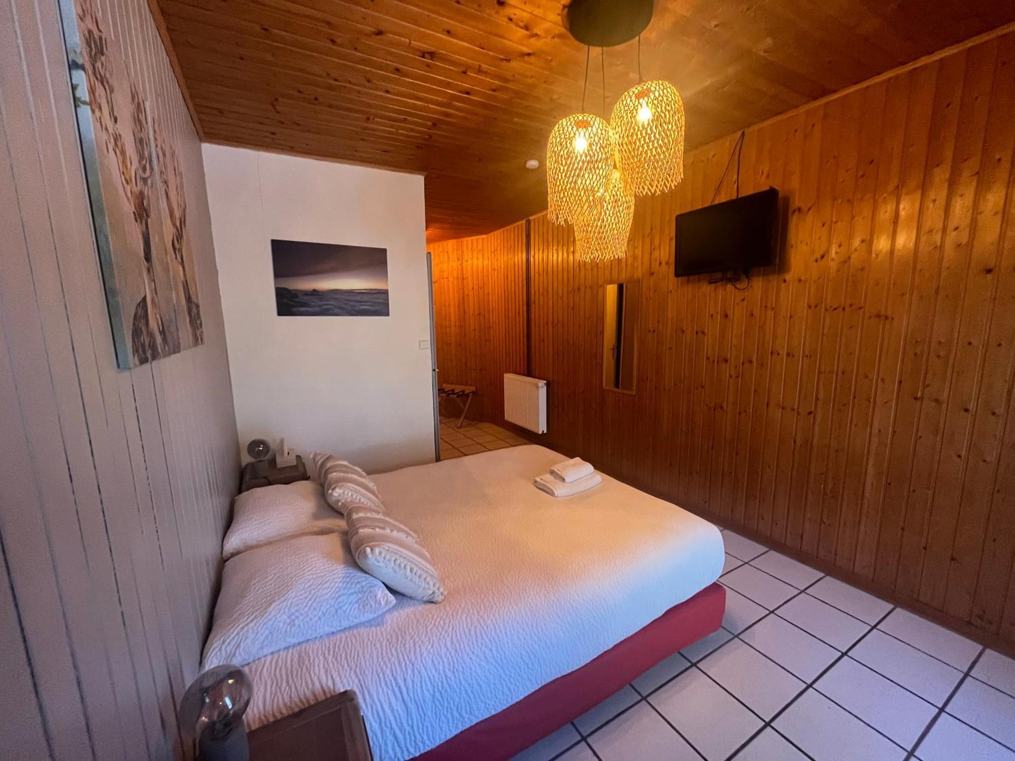 Logis Le Chalet Saint-Maurice-en-Trièves Zewnętrze zdjęcie