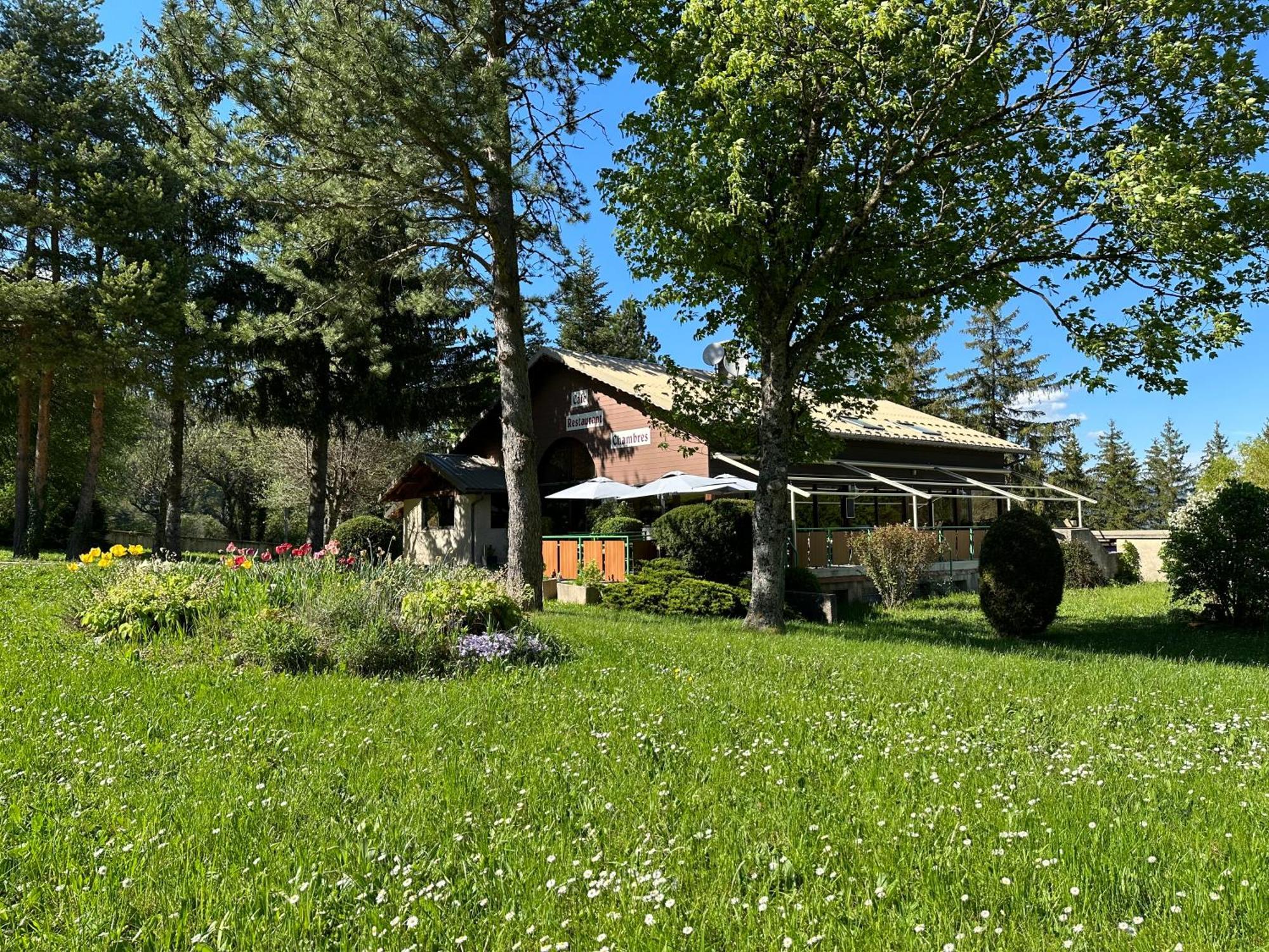 Logis Le Chalet Saint-Maurice-en-Trièves Zewnętrze zdjęcie