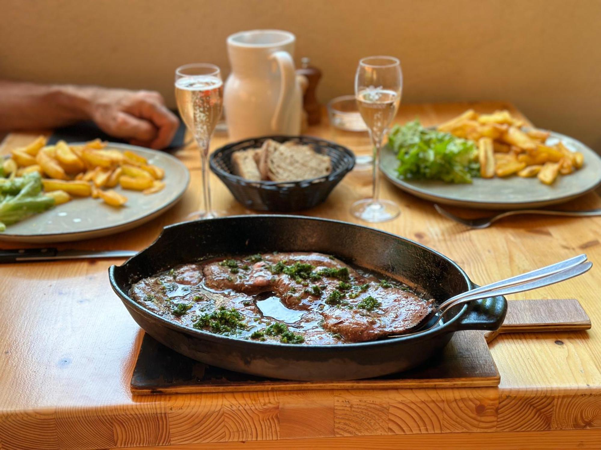 Logis Le Chalet Saint-Maurice-en-Trièves Zewnętrze zdjęcie
